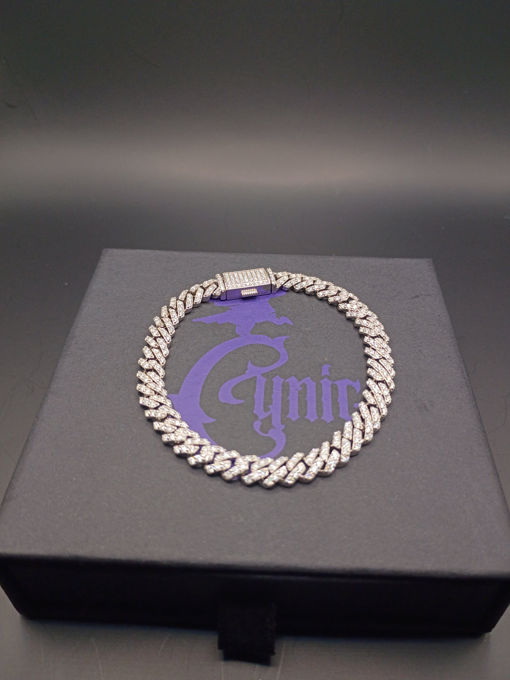 VVS Moissanite Cuban Link Bracelet